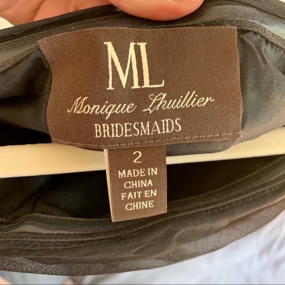 Monique Lhuillier Ruched Bridesmaid Dress … - Picture 4 of 8